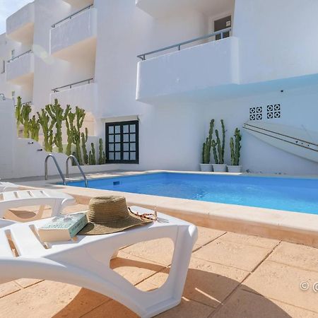Apartamentos Ibiza Colonia de Sant Jordi Extérieur photo
