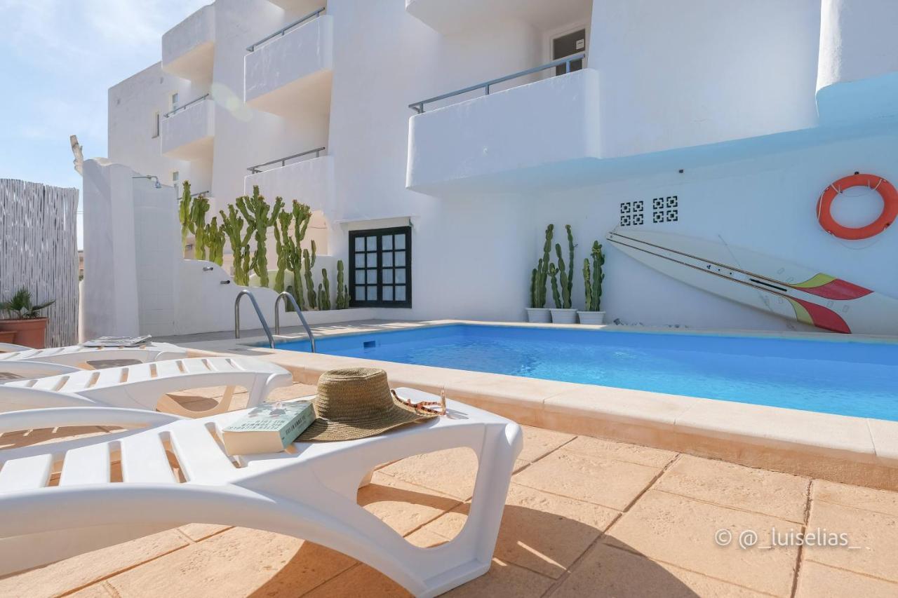Apartamentos Ibiza Colonia de Sant Jordi Extérieur photo