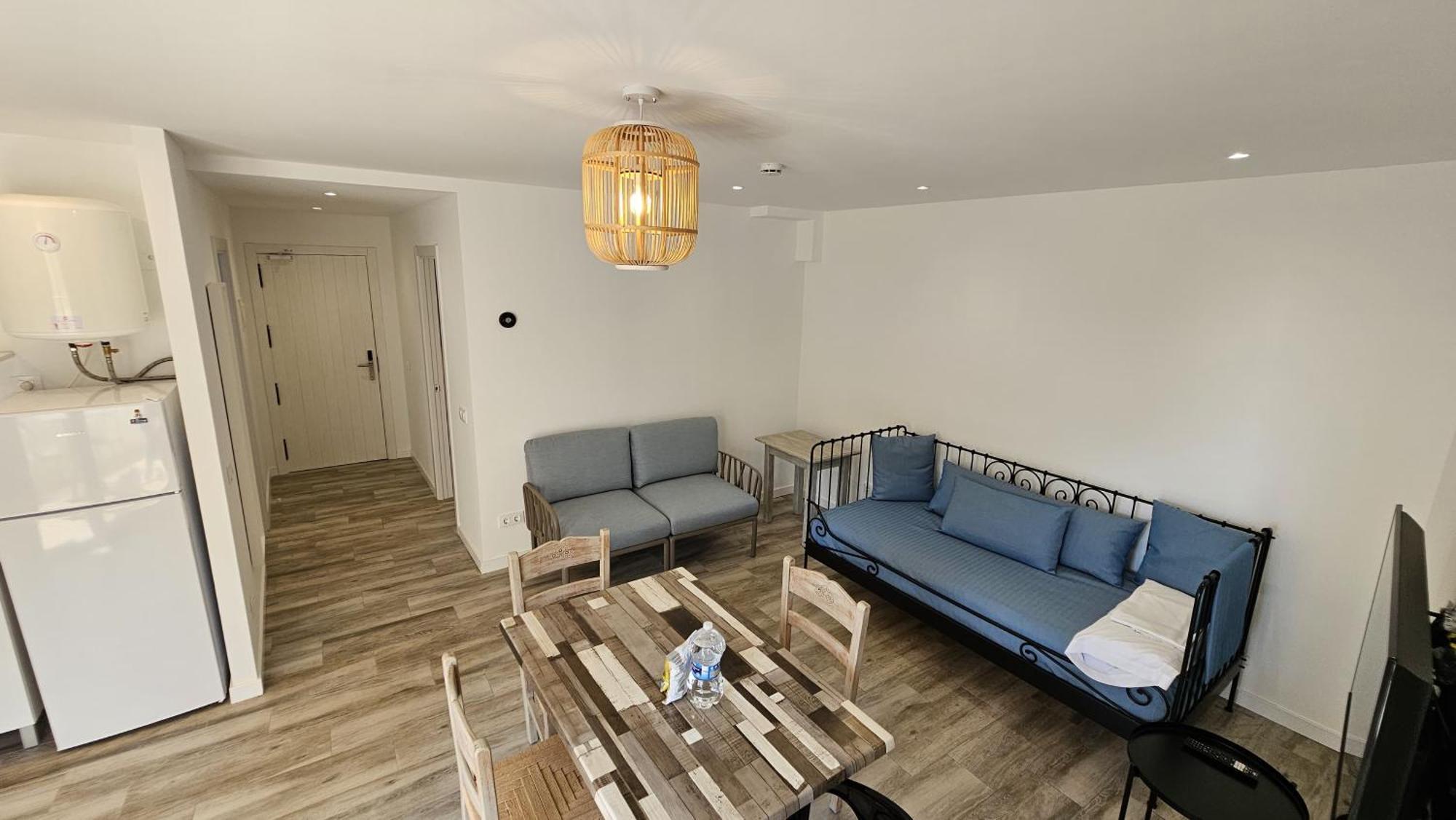 Apartamentos Ibiza Colonia de Sant Jordi Extérieur photo